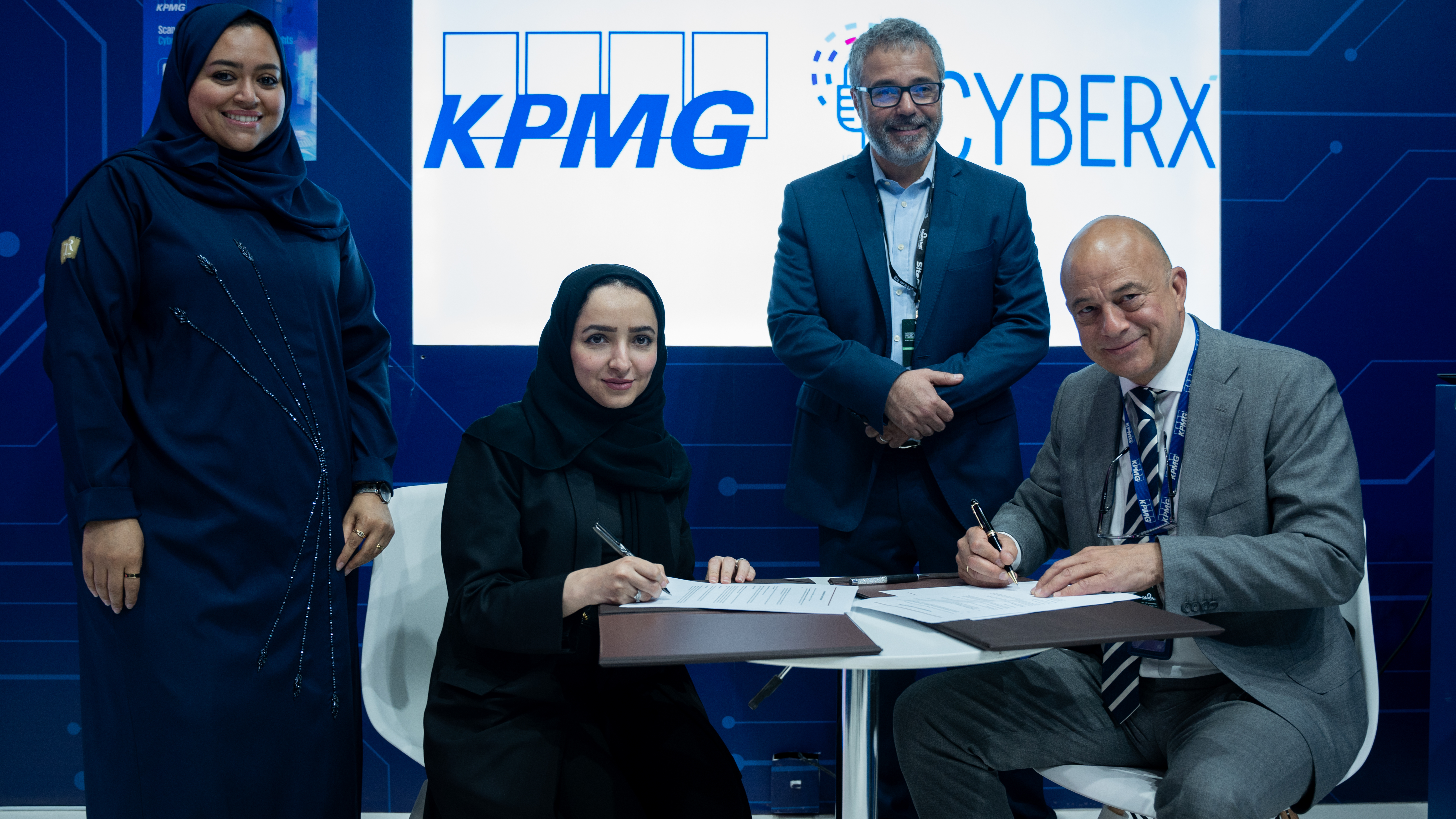 اتفاقية تعاون بين سايبرأكس وKPMG (فيديو)